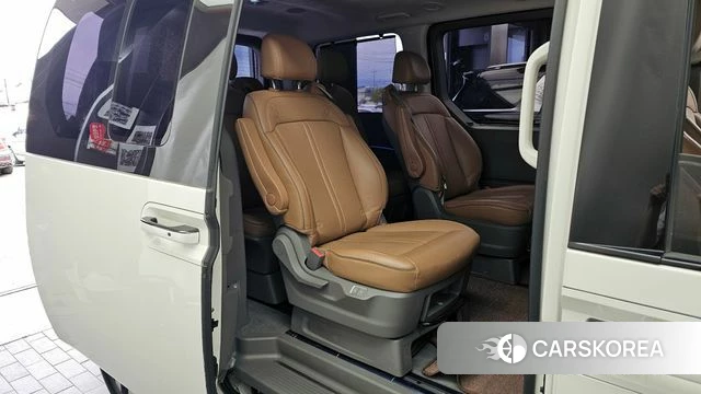 Hyundai Staria 2021 Белый из Кореи, фото 2