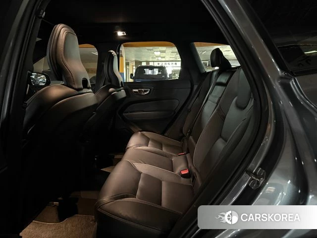 Volvo XC60 second Generation 2020 Серый из Кореи, фото 2