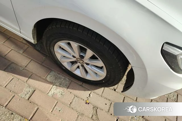 Volkswagen Bora 2022 Белый из Китая, фото 2