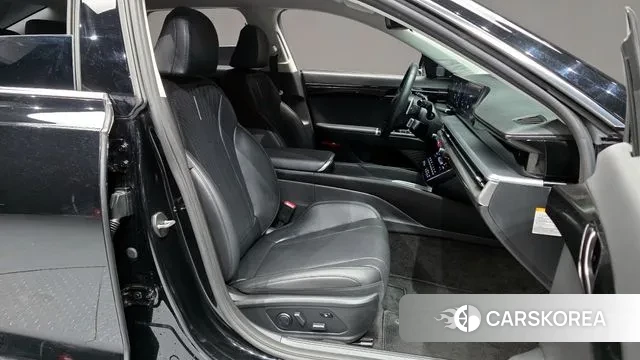 Hyundai Grandeur Hybrid (GN7) 2023 Черный из Кореи, фото 2