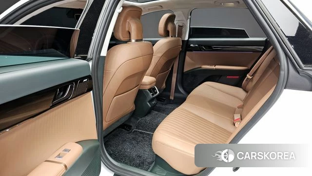 Hyundai Grandeur Hybrid (GN7) 2024 Белый из Кореи, фото 2