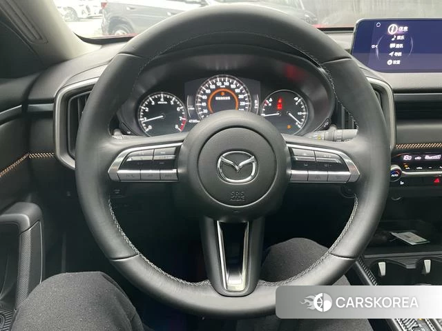Mazda CX-50 line also 2023 Красный из Китая, фото 2