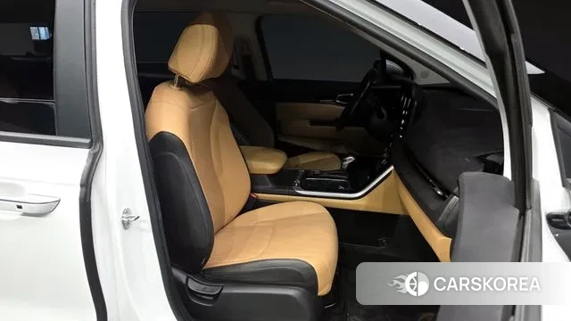 Kia Carnival 4th generation 2022 Белый из Кореи, фото 2