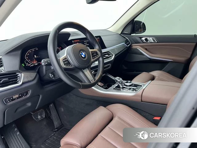 BMW X5 (imported) 2022 Черный из Китая, фото 2
