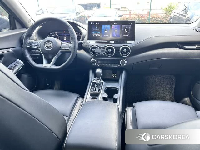 Nissan Xuan Yi 2024 Серебристо-серый из Китая, фото 2