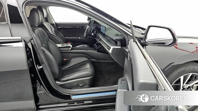 Hyundai Grandeur (GN7) 2022 Черный из Кореи, фото 2