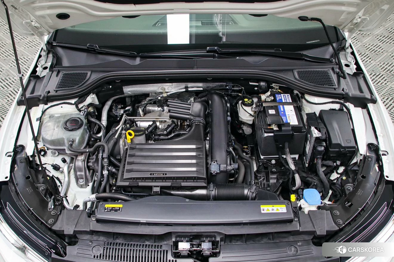 Volkswagen Golf 2020 Белый из Китая, фото 2