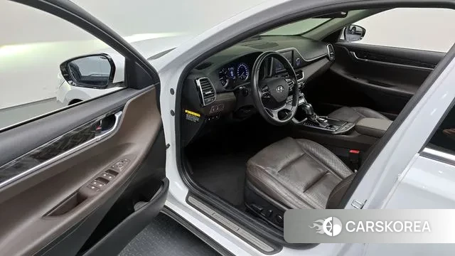 Hyundai Grandeur IG 2018 Белый из Кореи, фото 2