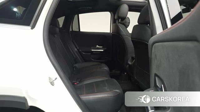 Mercedes-Benz GLA - Class H247 2020 Белый из Кореи, фото 2