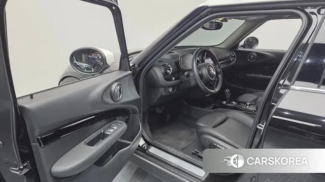 Mini Cooper Clubman 2020 Черный из Кореи, фото 2