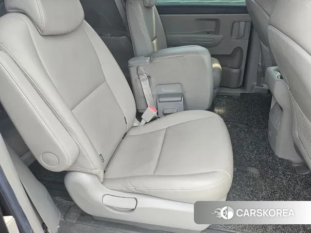 Kia The New Carnival 2019 Черный из Кореи, фото 2