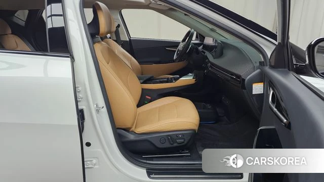 Kia EV6 2022 Белый из Кореи, фото 2