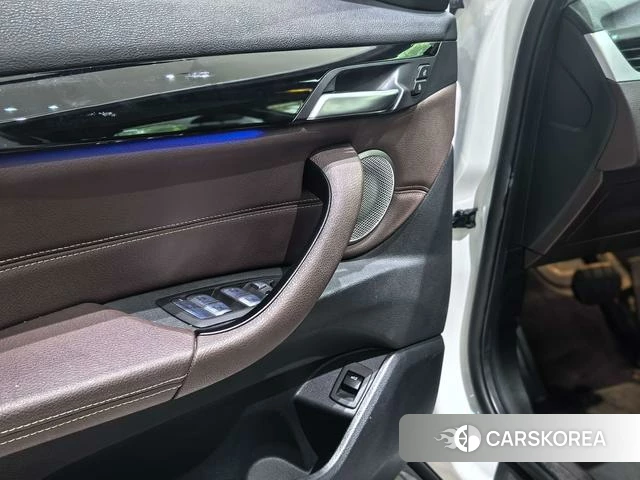 BMW X1 2022 Белый из Китая, фото 2