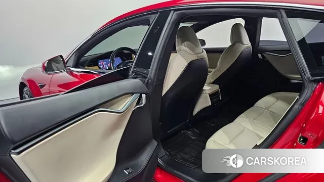 Tesla Model S 2020 Красный из Кореи, фото 2