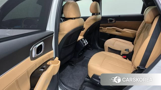 Kia Sorento 4th Generation 2023 Белый из Кореи, фото 2