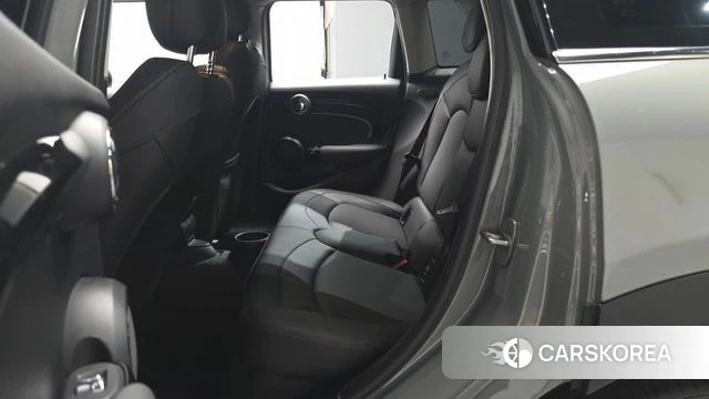 Mini Cooper 2022 Серебристо-серый из Кореи, фото 2