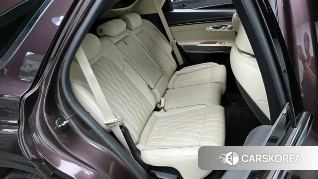 Genesis GV70 2022 Коричневый из Кореи, фото 2