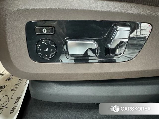 BMW X5 2023 Черный из Китая, фото 2