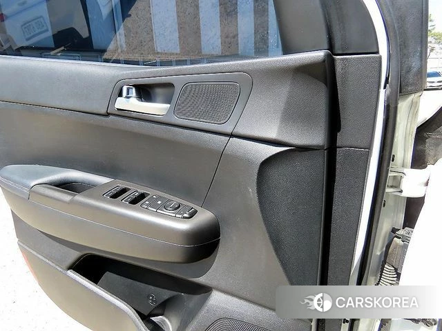 Kia Sportage 4th Generation 2018 Белый из Кореи, фото 2