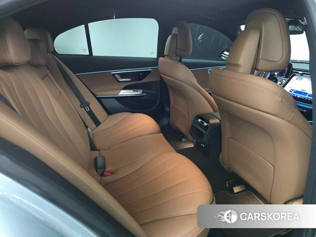 Mercedes-Benz E-Class W214 2025 Серебряный из Кореи, фото 2