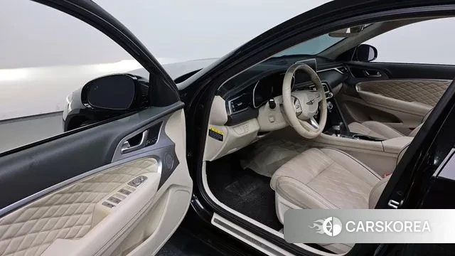 Genesis G70 2019 Черный из Кореи, фото 2