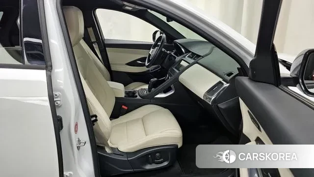 Jaguar E-PACE 2018 Белый из Кореи, фото 2