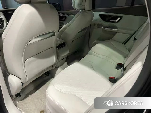 Mercedes-Benz EQE SUV 2023 Черный из Китая, фото 2