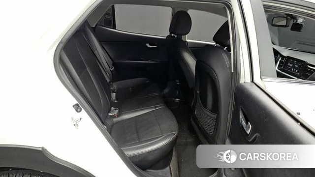 Kia Stonic 2020 Белый из Кореи, фото 2