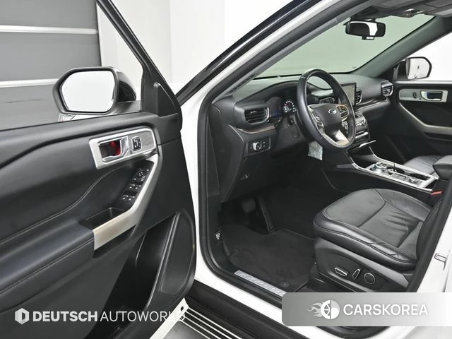 Ford Explorer 6th Generation 2020 Белый из Кореи, фото 2