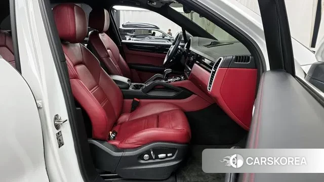 Porsche Cayenne (PO536) 2019 Белый из Кореи, фото 2