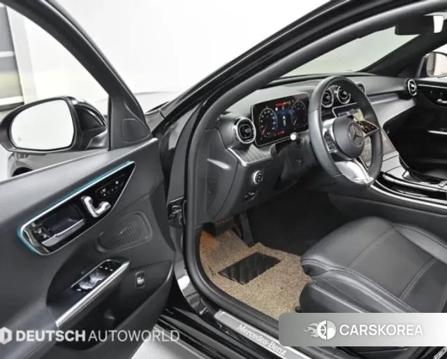 Mercedes-Benz C-Class W206 2024 Черный из Кореи, фото 2