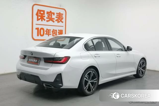 BMW 3 series 2024 Белый из Китая, фото 2