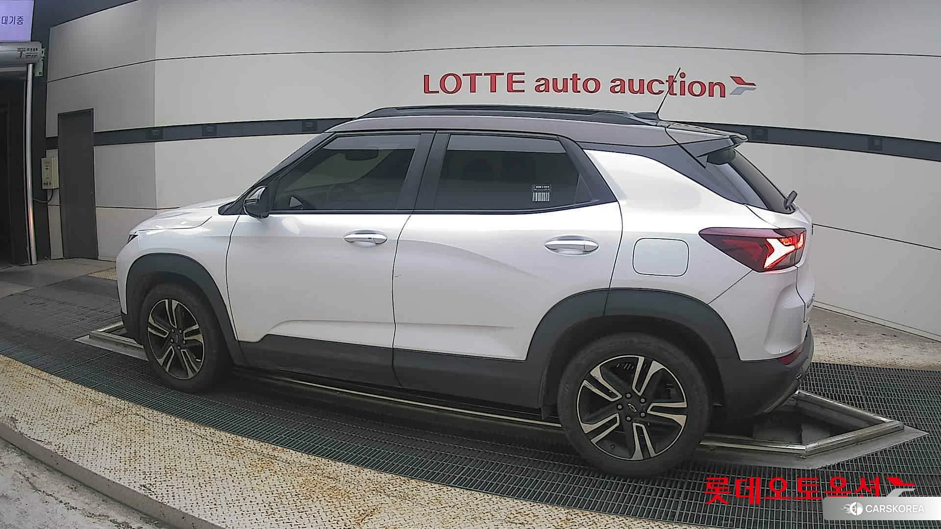 Korea G M TrailBlazer 1.35 Turbo FWD 2022 Белый из Кореи, фото 2
