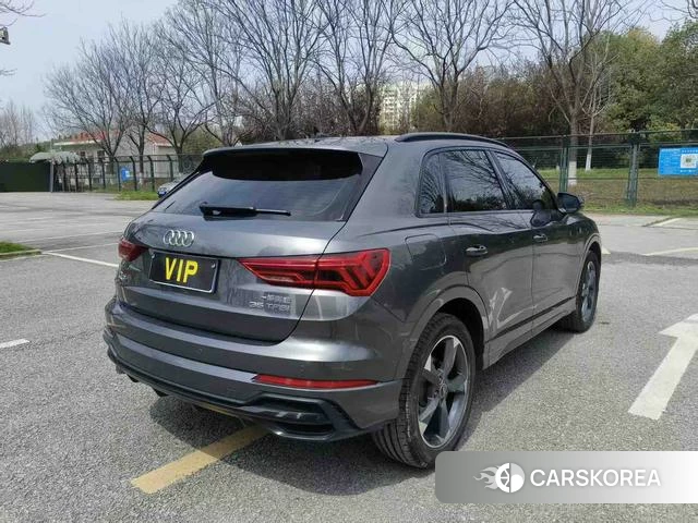 Audi Q3 2021 Темно-серый из Китая, фото 2