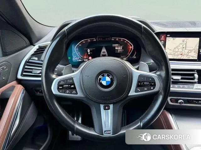 BMW X6 (G06) 2022 Черный из Кореи, фото 2