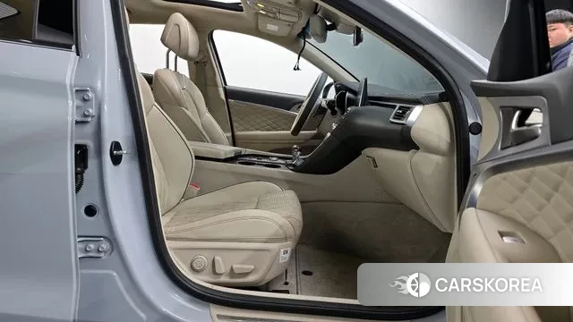 Genesis G70 2018 Светло-серебряный цвет из Кореи, фото 2