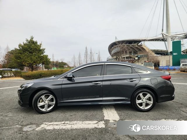 Hyundai Sonata New Rise 2018 Серебристо-серый из Кореи, фото 2