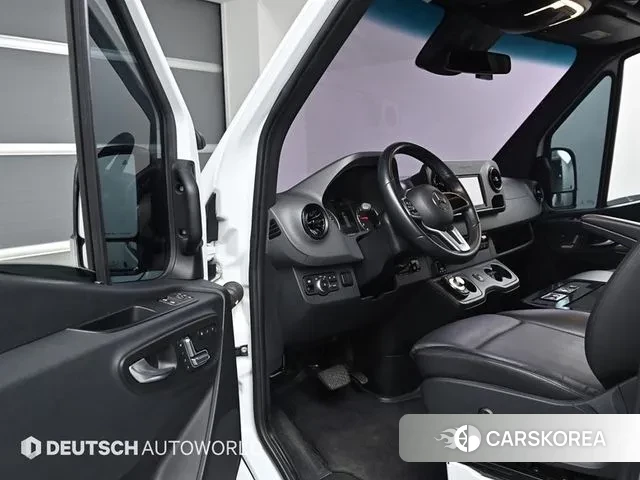Mercedes-Benz Sprinter 2019 Белый из Кореи, фото 2
