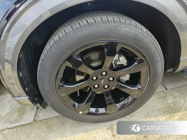 Ford Explorer 2021 Черный из Китая, фото 2