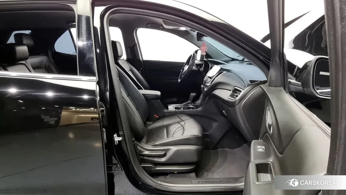 Chevrolet (GM Daewoo) Equinox 2020 Черный из Кореи, фото 2