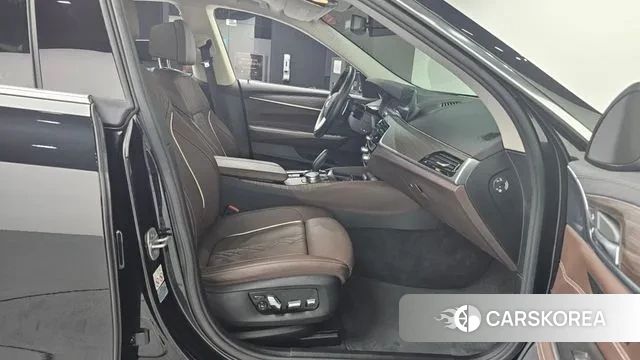 BMW 6 Series GT (G32) 2019 Черный из Кореи, фото 2