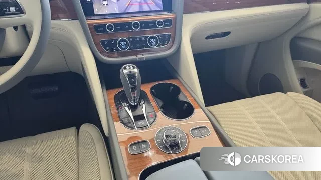 Bentley Bentayga 2025 Синий из Кореи, фото 2
