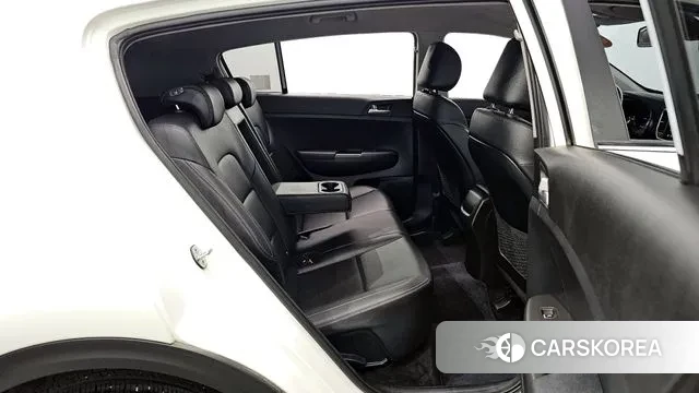 Kia Sportage The Bold 2021 Белый из Кореи, фото 2