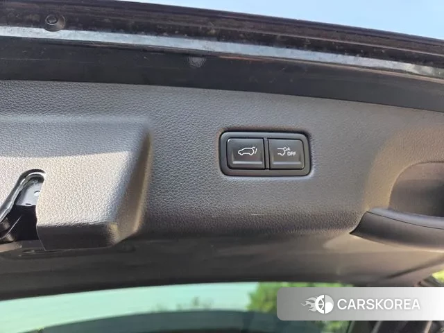 Kia The New Carnival 4th Generation 2024 Черный из Кореи, фото 2