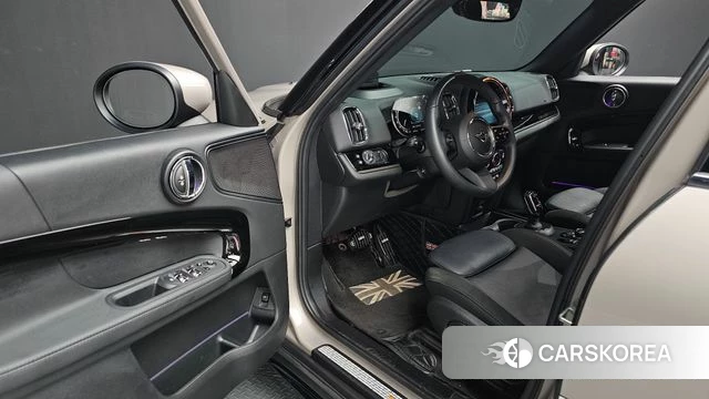 Mini Cooper Countryman 2024 Песочный из Кореи, фото 2