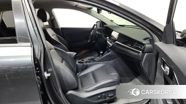 Kia The New Niro 2021 Серый из Кореи, фото 2