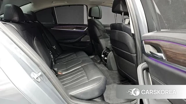 BMW 5 Series (G30) id 3492317 из Кореи 2