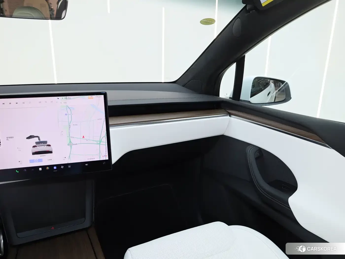 Tesla Model X 2023 Белый из Китая, фото 3