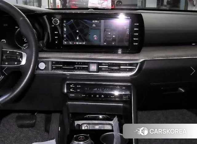 Kia K5 3rd generation 2021 Белый из Кореи, фото 2