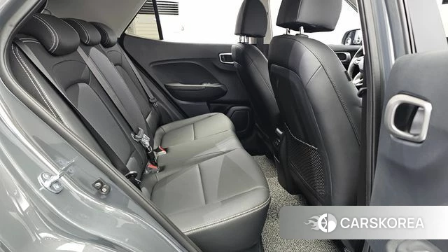 Hyundai Venue 2026 Серый из Кореи, фото 2